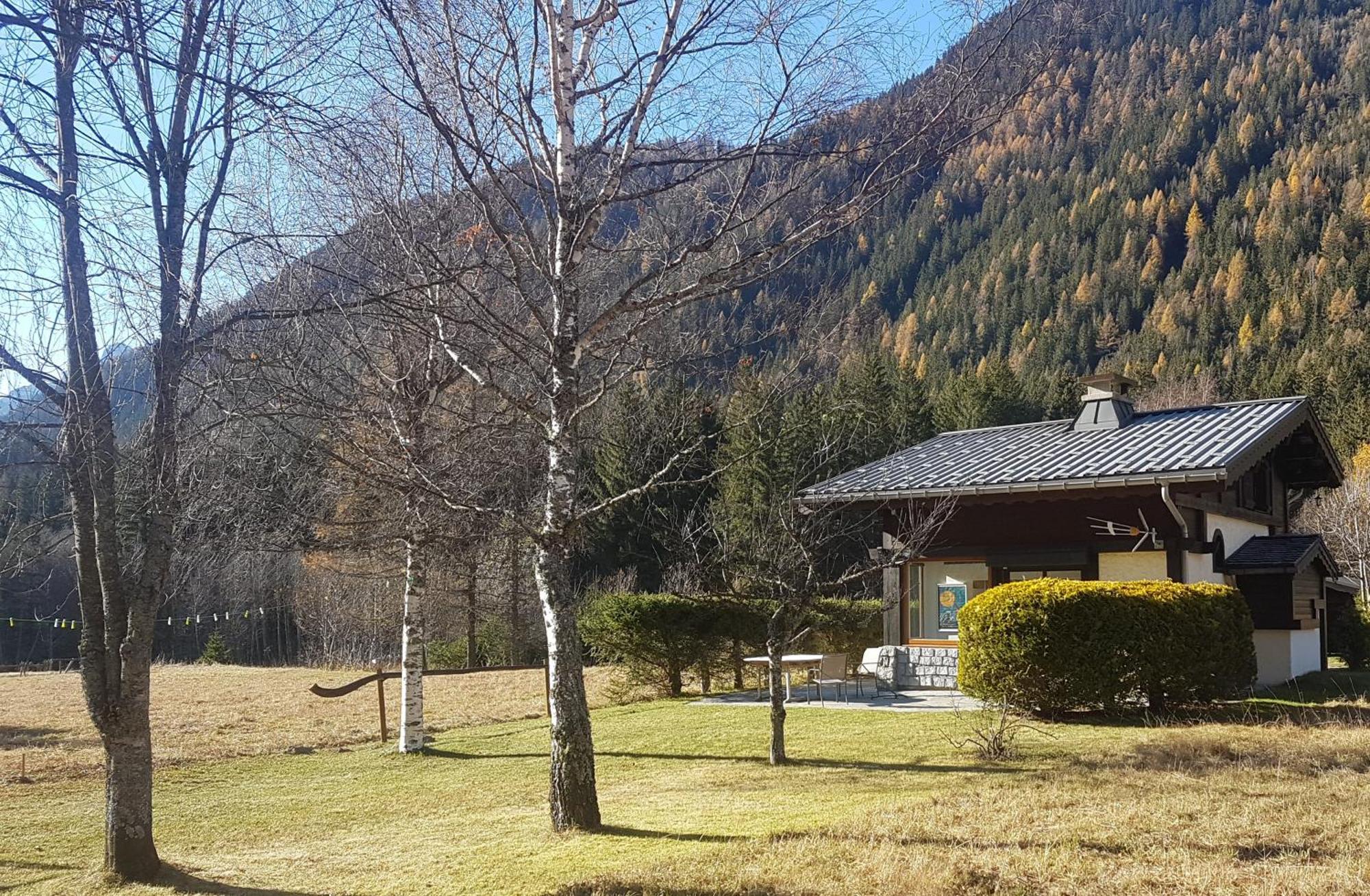 Chalet L'Ilet Ensoleille /Sunny Island Chalet Chamonix Exterior photo